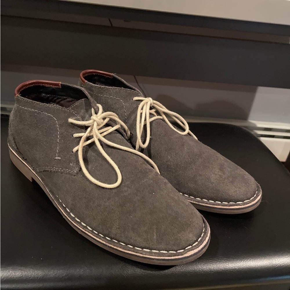 Reaction Kenneth Cole suede shoe size 11 mens